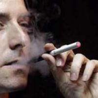 /photo/676223/LOVE 007/smoke_1_3_small.jpg